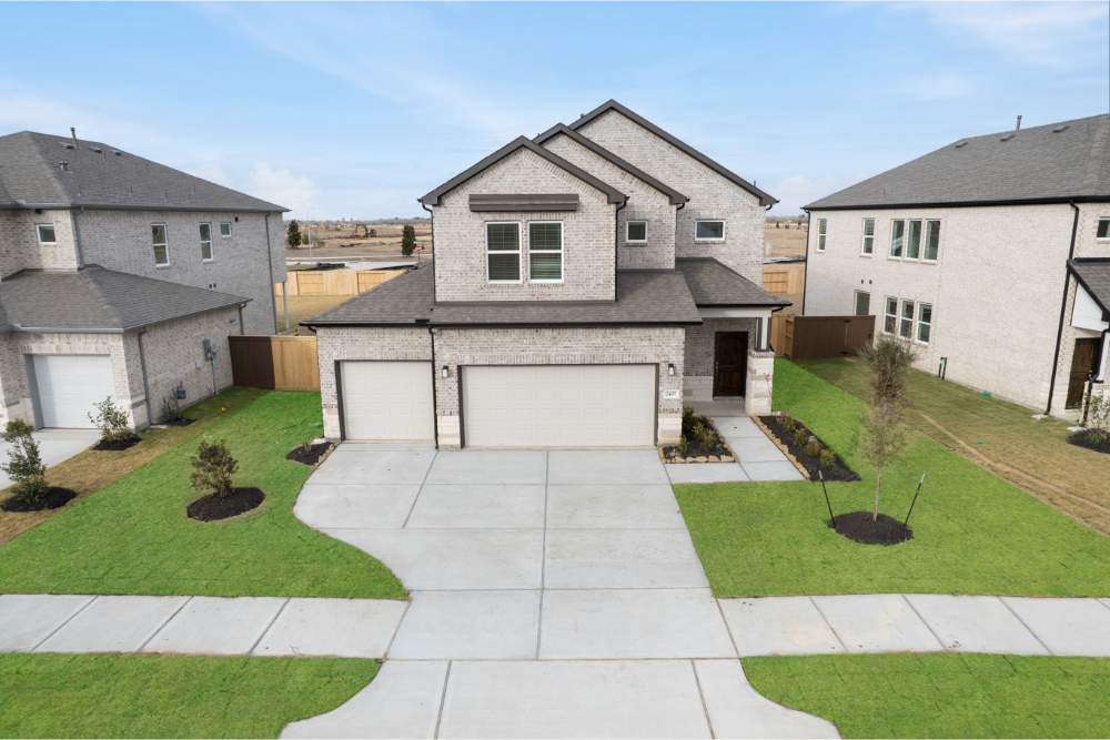 2407 Outpost Canyon Drive, Creekhaven