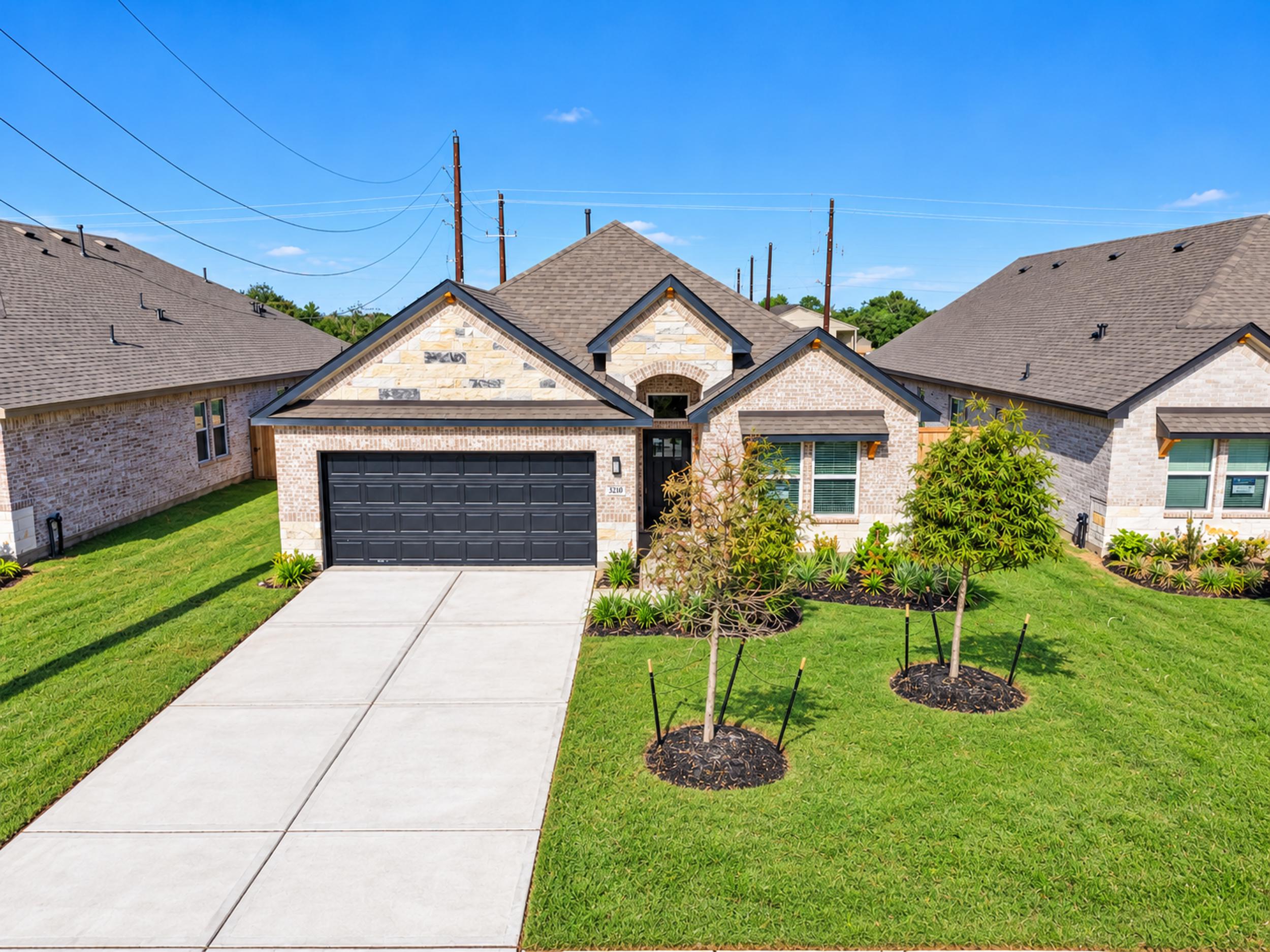 3210 Emerald Hills Drive